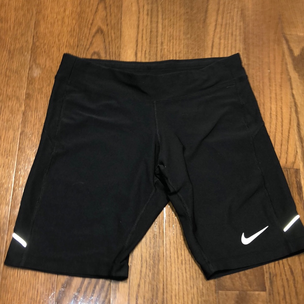 nike dri-fit biker shorts